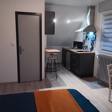Studio Est Proche Centre Ville Loudeac Exterior photo
