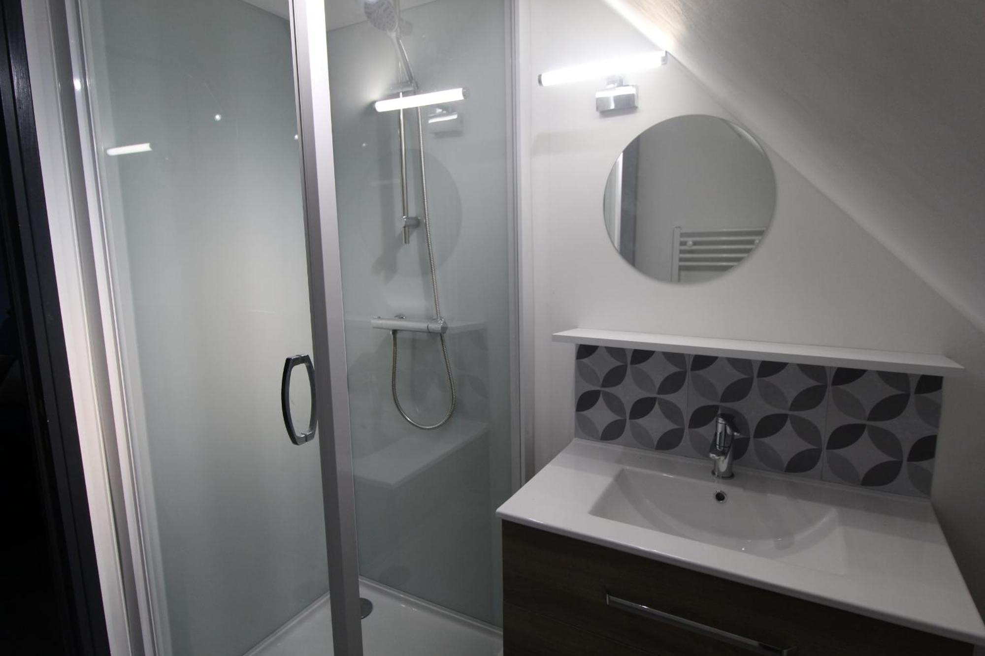 Studio Est Proche Centre Ville Loudeac Exterior photo
